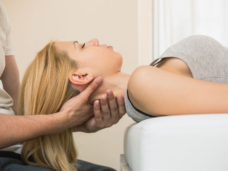 Correção postural com quiropraxia Curitiba roberto hentz